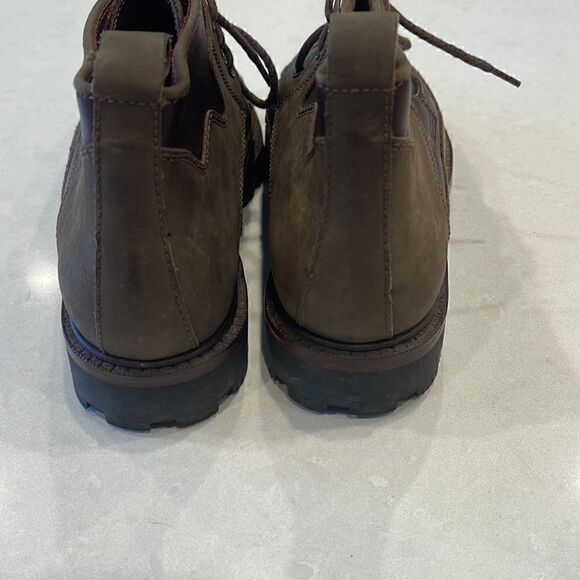 Cole Hann boys boots, size 5 1/2 excellent condition worn once. Leather. - Picture 6 of 8
